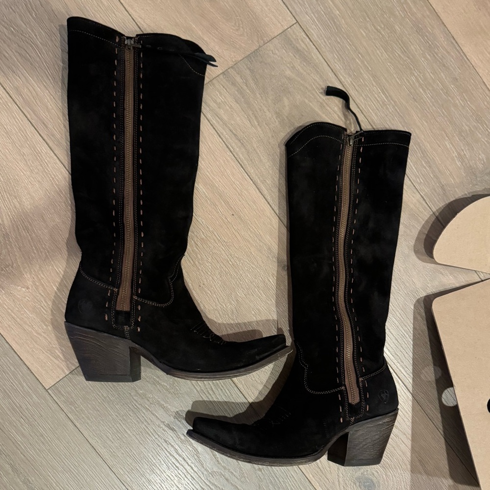 Ariat Giselle Suede Boots